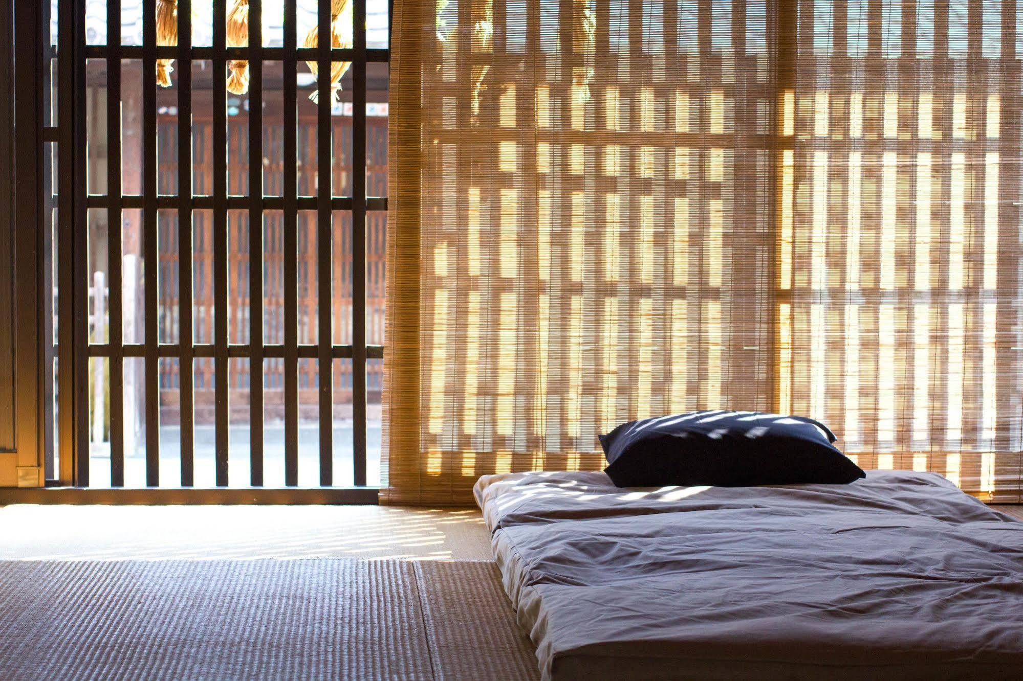 Guesthouse Mado Наґоя Екстер'єр фото